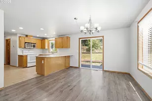 11017 NW 9th Ave, Vancouver, WA 98685 - Photo 7