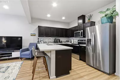 2208 NE Four Seasons Ln, Vancouver, WA 98684 - Photo 9