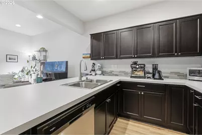 2208 NE Four Seasons Ln, Vancouver, WA 98684 - Photo 11