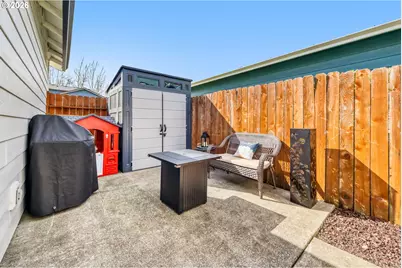 20520 NE Shore View Dr, Fairview, OR 97024 - Photo 25