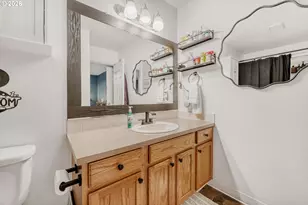 20520 NE Shore View Dr, Fairview, OR 97024 - Photo 19