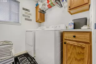 20520 NE Shore View Dr, Fairview, OR 97024 - Photo 23