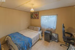 8305 Stark St, Rockaway Beach, OR 97136 - Photo 15