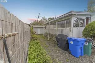 8305 Stark St, Rockaway Beach, OR 97136 - Photo 3