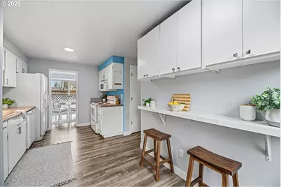 20464 SW Rosa Dr, Beaverton, OR 97078 - Photo 15