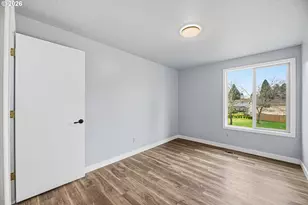 20464 SW Rosa Dr, Beaverton, OR 97078 - Photo 23