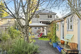 9156 N Pier Park Pl, Portland, OR 97203 - Photo 45
