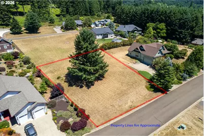 335 Edgeview Dr, Elkton, OR 97436 - Photo 1