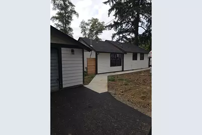 9604 SE Stanley Ave, Milwaukie, OR 97222 - Photo 3