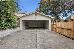 158 W 21st Ave, Eugene, OR 97405 - Photo 43