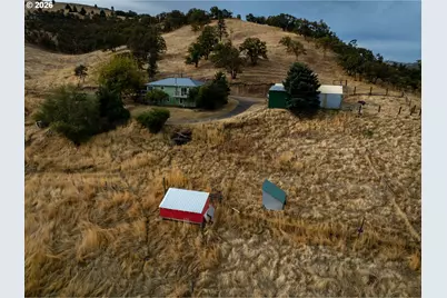 4255 Pleasant Ridge Rd, The Dalles, OR 97058 - Photo 5