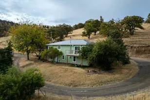 4255 Pleasant Ridge Rd, The Dalles, OR 97058 - Photo 3