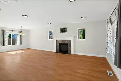 809 Stowers Rd, Molalla, OR 97038 - Photo 5
