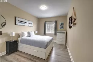 90022 Ocean Dr, Warrenton, OR 97146 - Photo 21