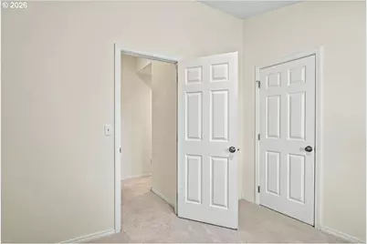 2439 SW 33rd St, Redmond, OR 97756 - Photo 21
