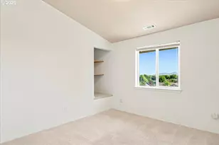 2439 SW 33rd St, Redmond, OR 97756 - Photo 37