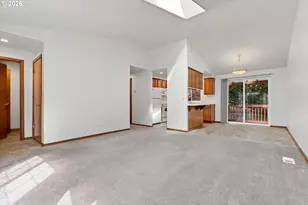 4721 SW Brugger St, Portland, OR 97219 - Photo 3