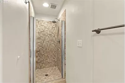 4721 SW Brugger St, Portland, OR 97219 - Photo 17