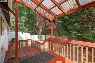 4721 SW Brugger St, Portland, OR 97219 - Photo 25