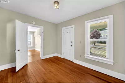 812 Jefferson St, Oregon City, OR 97045 - Photo 23