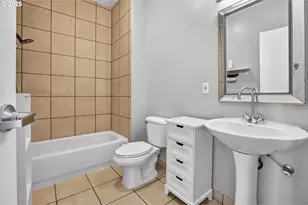 12600 SW Crescent St, Beaverton, OR 97005 - Photo 31