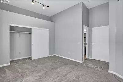 12600 SW Crescent St #420, Beaverton, OR 97005 - Photo 27