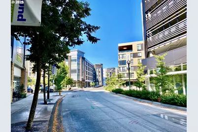 12600 SW Crescent St #420, Beaverton, OR 97005 - Photo 45