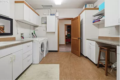 13537 Fielding Rd, Lake Oswego, OR 97034 - Photo 39