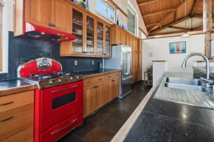 13537 Fielding Rd, Lake Oswego, OR 97034 - Photo 17