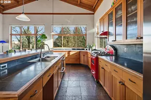 13537 Fielding Rd, Lake Oswego, OR 97034 - Photo 19