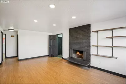 1019 Linn Ave, Oregon City, OR 97045 - Photo 5