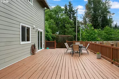 11240 SE Cranberry Loop, Clackamas, OR 97015 - Photo 35