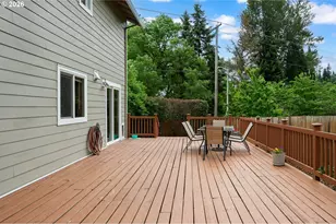 11240 SE Cranberry Loop, Clackamas, OR 97015 - Photo 35