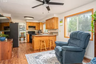 11240 SE Cranberry Loop, Clackamas, OR 97015 - Photo 17