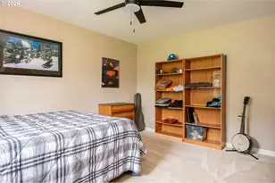 11240 SE Cranberry Loop, Clackamas, OR 97015 - Photo 27