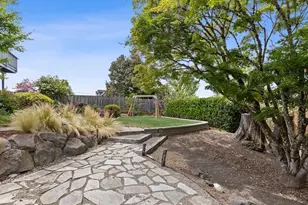 11225 SE Lexington St, Portland, OR 97266 - Photo 37