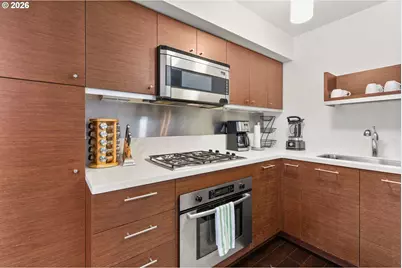 3601 S River Pkwy #305, Portland, OR 97239 - Photo 15