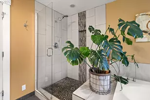 10644 NE Russell Ct, Portland, OR 97220 - Photo 23