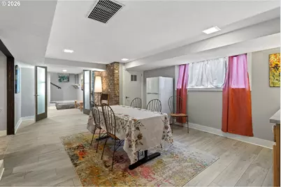 10644 NE Russell Ct, Portland, OR 97220 - Photo 25