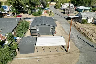 105 Columbia Ave, Wishram, WA 98673 - Photo 9