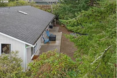 1265 Laurel St, Florence, OR 97439 - Photo 41