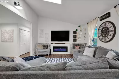 1265 Laurel St, Florence, OR 97439 - Photo 9