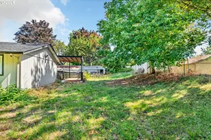 1842 Laveta Ln, Eugene, OR 97402 - Photo 29