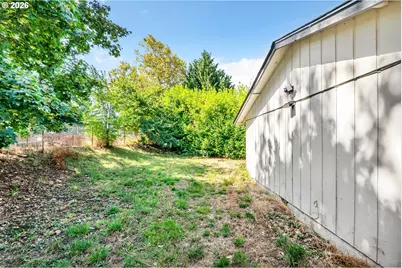 1842 Laveta Ln, Eugene, OR 97402 - Photo 27