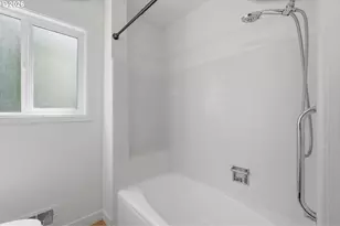 10495 SW Melnore St, Portland, OR 97225 - Photo 25