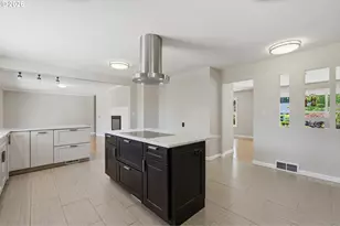 10495 SW Melnore St, Portland, OR 97225 - Photo 7