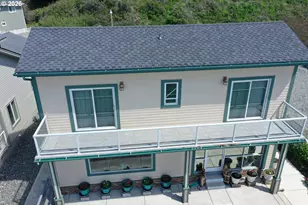 28978 Vizcaino Ct, Gold Beach, OR 97444 - Photo 31