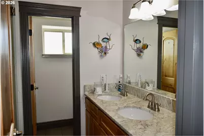 28978 Vizcaino Ct, Gold Beach, OR 97444 - Photo 21