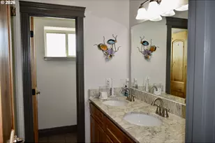 28978 Vizcaino Ct, Gold Beach, OR 97444 - Photo 21