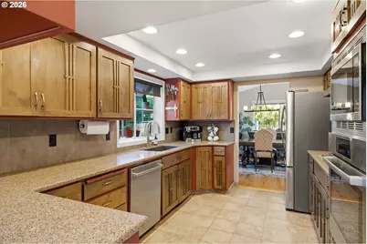 714 NW 4th Ave, Battle Ground, WA 98604 - Photo 9